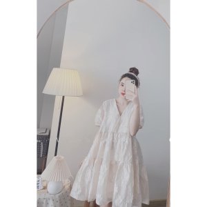 Váy Organza Ren Hoa Cổ V Phom Suông Dễ Mặc Vải Ren Hoa Nổi Xinh Vô Cùng-4
