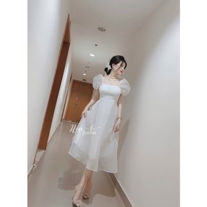 [Mã 44FASHIONSALE626 giảm 10K đơn 50K] Váy hoa trắng nút bọc(Sẵn tại shop )-9