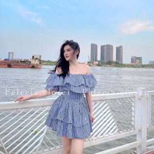 Váy Kẻ Trễ Vai Tầng Xanh Đen Hot Hit Có Ảnh Thật Kèm Video-6