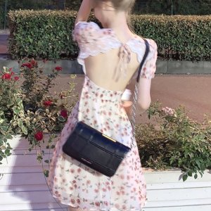 Váy hoa nhỉ hở lưng tay bồng viền ren hot trend- Hàng QC-6