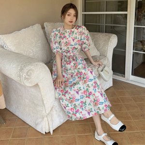 Váy hoa nhí vintage dáng dài maxi xòe qua gối HSG082, đầm dáng xòe cổ tròn tay bồng chun eo dễ mặc-3