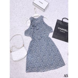 VÁY HOA XANH NHÍ NƠ BÈO SÁT NÁCH-4