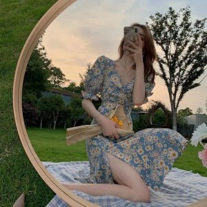 Váy hoa vintage xẻ chân Vayhoacucxanh-2