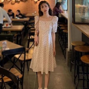 Váy Đầm Tay Ngắn Cổ Vuông Họa Tiết Hoa Xinh Xắn Cho Nữ-8