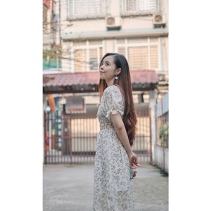 Váy hoa nhí tay ngắn Minette Dress vải voan mềm mại mặc tôn dáng trắng bông xanh-6