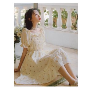 Váy đầm nữ dáng xòe tay con phối bèo họa tiết hoa nhí nhún ở ngực thiết kế trẻ trung thanh lịch-4