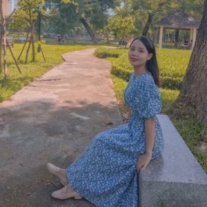 Váy hoa chun eo tay phồng, đầm hoa nhí vitage ảnh thật khách mặc-9