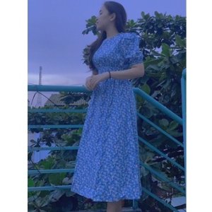 Váy hoa chun eo tay phồng, đầm hoa nhí vitage ảnh thật khách mặc-7