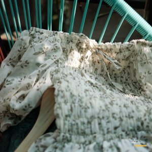 Váy hoa nhí tay ngắn Minette Dress vải voan mềm mại mặc tôn dáng trắng bông xanh-8