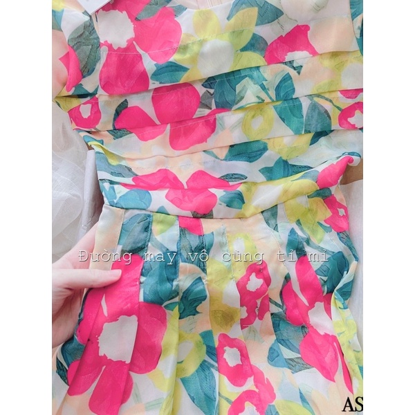 BÁN SỈ VÁY HOA XOÈ LY NGỰC CHO NỮ-9