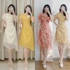 NHIỀU MẪU Váy đầm hoa ngắn tay dáng dài cổ tròn đính nơ cách điệu eo Lucie YAME màu vàng, trắng kem-1