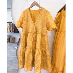 Váy Organza Ren Hoa Cổ V Phom Suông Dễ Mặc Vải Ren Hoa Nổi Xinh Vô Cùng-9