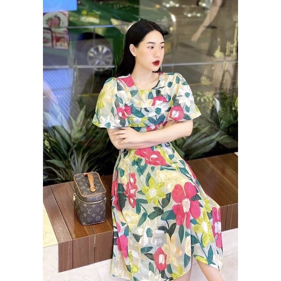 BÁN SỈ VÁY HOA XOÈ LY NGỰC CHO NỮ-2