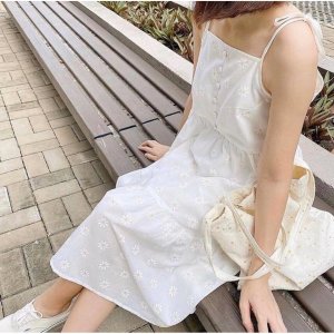 [Mã 44FASHIONSALE404 giảm 10K đơn 50K] Đầm Hoa Nhí 2 Dây Nữ 🦋 Váy Dây Buộc Hoa Nhỏ 3 Màu 🦋-4