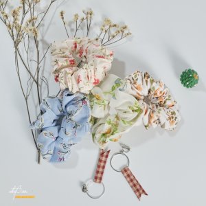 Váy hoa nhí tay ngắn Minette Dress vải voan mềm mại thoáng mát mặc tôn dáng trắng bông đen vintage-9