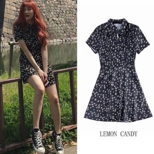 [THANH LÝ] Váy hoa cúc nơ cổ Polo có khóa eo - Cheap Moment Huyna-1