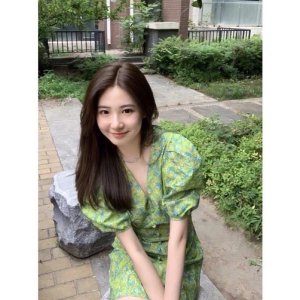 Váy hoa xanh cổ V tay bồng cúc bọc siêu xinh(kèm ảnh thật)-6