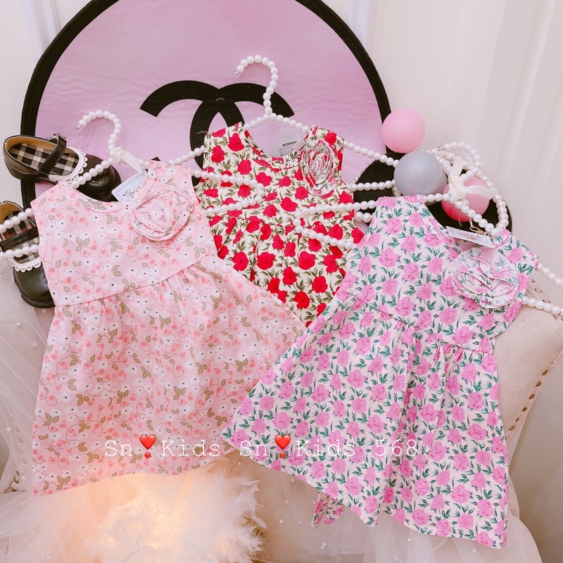 Váy hoa kết bông gắn ngực bé gái-2