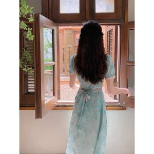 Đầm váy nữ hoa nhí dáng dài hai kiểu thắt eo cổ viền ren tiểu thư màu xanh cốm-2