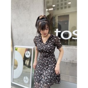 Đầm ngắn nữ Laundry Dress cổ bèo tay ngắn phồng họa tiết – Là Hoa-7