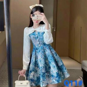 Đầm xoè hoa nhí chất ford phong cách Hàn Quốc-hang thiết kế-9