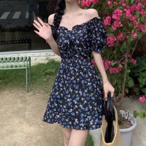 Đầm Tay Phồng Cổ Vuông Màu Đen Họa Tiết Hoa Xinh Xắn Thời Trang-6