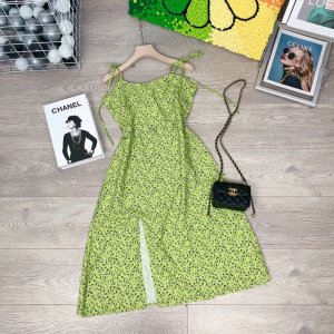 Váy Hoa Hai Dây Màu Xanh Cốm ,Xẻ Vạt Tiểu Thư-5