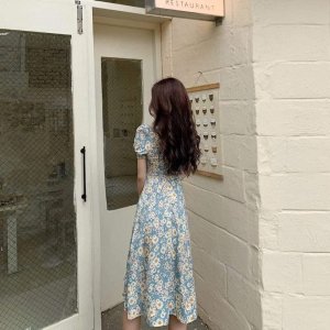 Váy hoa vintage xẻ chân Vayhoacucxanh-6