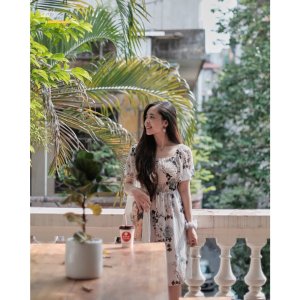 Váy hoa nhí tay ngắn Minette Dress vải voan mềm mại thoáng mát mặc tôn dáng trắng bông đen vintage-2