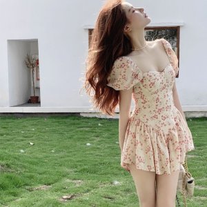 Váy hoa nhí cao cấp tay phồng siêu xinh phù hợp đi chơi đi tiệc-4