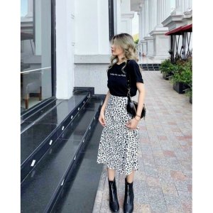 66HOAN15K9H_Hoàn 15k đơn 99k_chân váy hoa nhí, dáng xoè 2 màu đen trắng-2