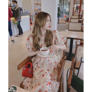 [Hàng mới] VÁY HOA NHÍ CỘC TAY DÁNG DÀI XẾP LI NGỰC HOA NỔI-4