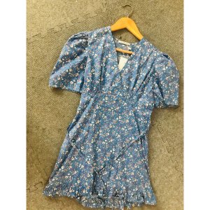 Thanh lý váy hoa nhí cổ tim, dây thắt eo, dáng ngắn đuôi cá nhỏ-7