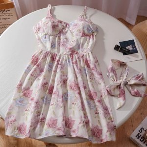 Set áo khoác cardigan mỏng + váy 2 dây hoa có sẵn mút ngực 🌷-8