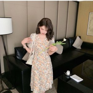 Váy midi ôm eo vải voan in họa tiết hoa thời trang mùa hè kiểu Pháp xinh xắn -4