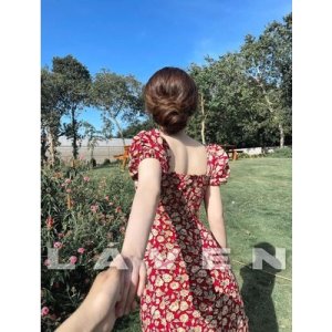 Váy hoa đỏ cúp ngực cổ nơ - Váy Hoa Nhí,Đầm Hoa Nhí Cao Cấp dáng dài nhún vai xẻ tà mặc tôn dáng Hàng Thiết Kế-3