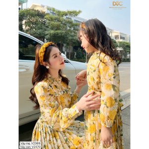 Combo váy hoa dập li mẹ và bé - DOLCE VIVA COLLECTION( kèm video và ảnh sàn )-3