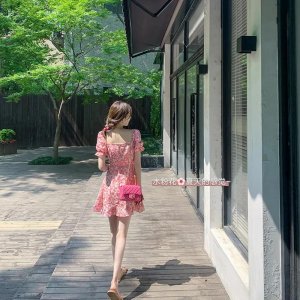 Hàng Có Sẵn Váy Ngắn Nhỏ Màu Trắng In Hoa Cổ Điển Ngọt Ngào Mùa Hè Cho Nữ-5