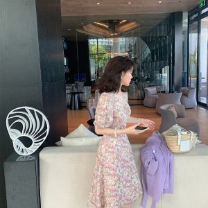 Váy midi ôm eo vải voan in họa tiết hoa thời trang mùa hè kiểu Pháp xinh xắn -3