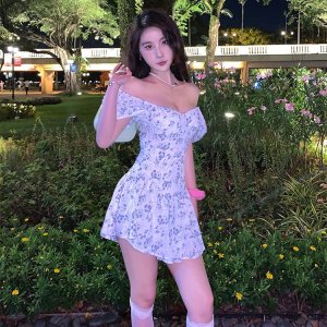 Váy hoa mùa hè, váy công chúa tay phồng và váy trễ vai gợi cảm-8