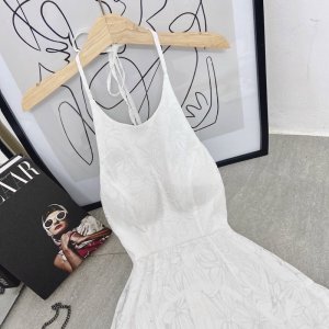 váy yếm hoa nổi-6