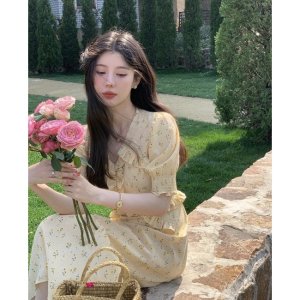 [ẢNH THẬT] VÁY HOA VÀNG PHỐI BÈO DÁNG DÀI CHÂN CÁ VHVBDC-5