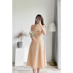 Váy đầm nữ midi cổ vuông trẻ trung họa tiết hoa nhí Calie VM036-4