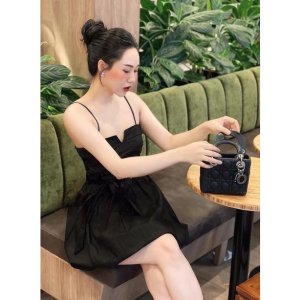 Váy 2 dây đen-2