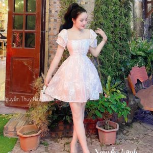 Váy tơ hoa nổi tay ren dáng xoè dự tiệc cực xinh-3