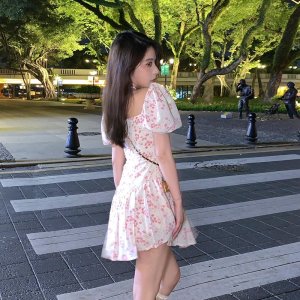 Váy hoa mùa hè, váy công chúa tay phồng và váy trễ vai gợi cảm-3