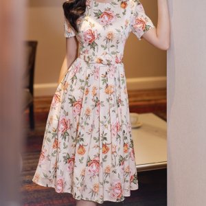 Váy lụa hoa hồng xếp li nơ eo-3