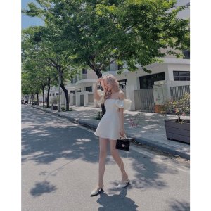 Váy Trễ Vai Xốp Hoa, Đầm Trắng Đen Tay Bồng Xinh Xắn-9