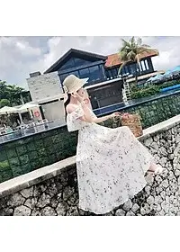 Đầm Đi Biển, Váy Đi Biển, Váy Maxi Đi Biển, Đầm Nữ Maxi Đi Biển, Đầm Hoa Nhí Trắng 2 Tầng Tà Xoè Rộng Phong Cách Trẻ Trung - OQA054 - Ope Store