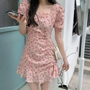 Váy hoa nhí cổ vuông tay bồng váy chữ A ngắn nhẹ nhàng đi biển eooshop-5